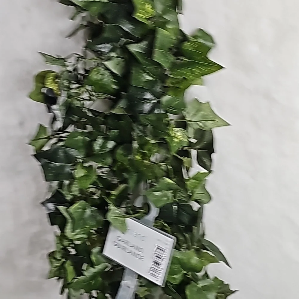 Ashland Assorted 6ft. Mini English Ivy Chain